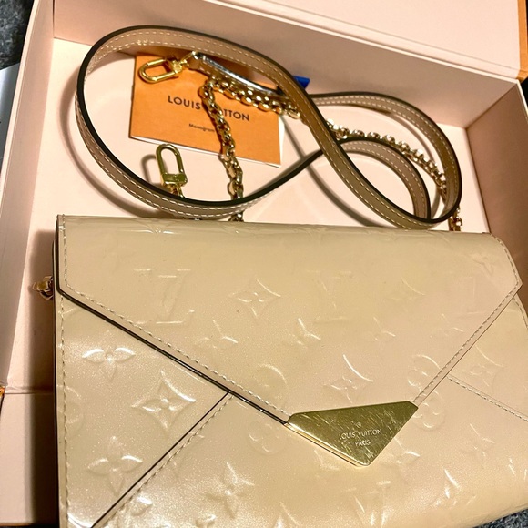 Louis Vuitton Mira Leather crossbody - shoulder bag - Picture 6 of 16